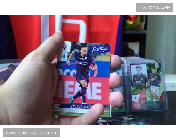 足球卡片收藏的黄金时代球星卡编年史挂盒系列全面解析